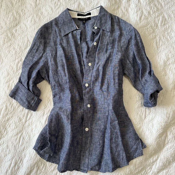 Foxcroft Fitted Fit Button Blouse 🦊 - Picture 2 of 3